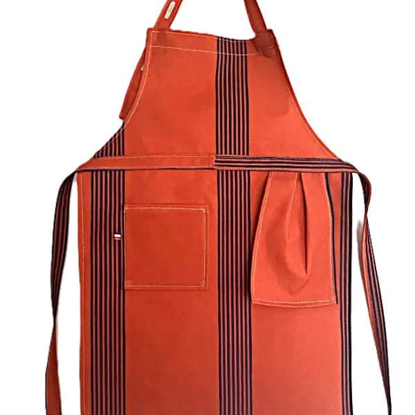 Tabliers & serviettes de table.